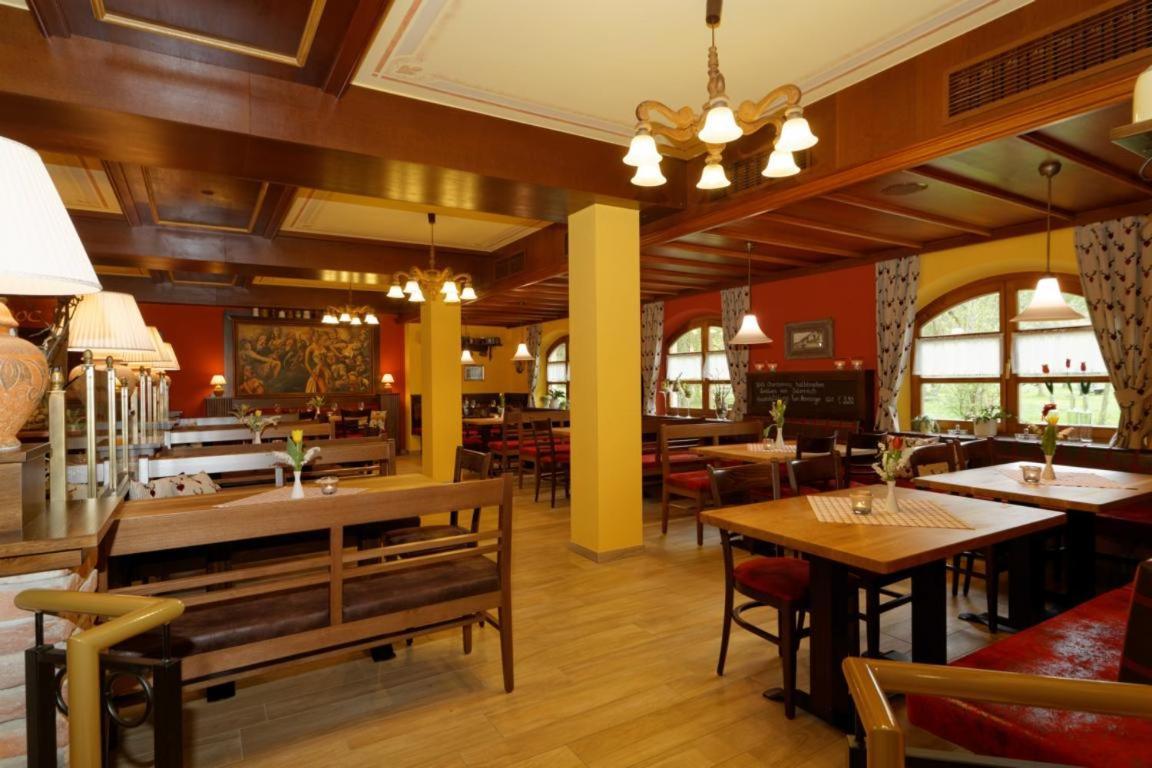 艾迪尔沃夫酒店 Obernzell 外观 照片
